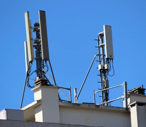 Paris va surveiller les ondes électromagnétiques